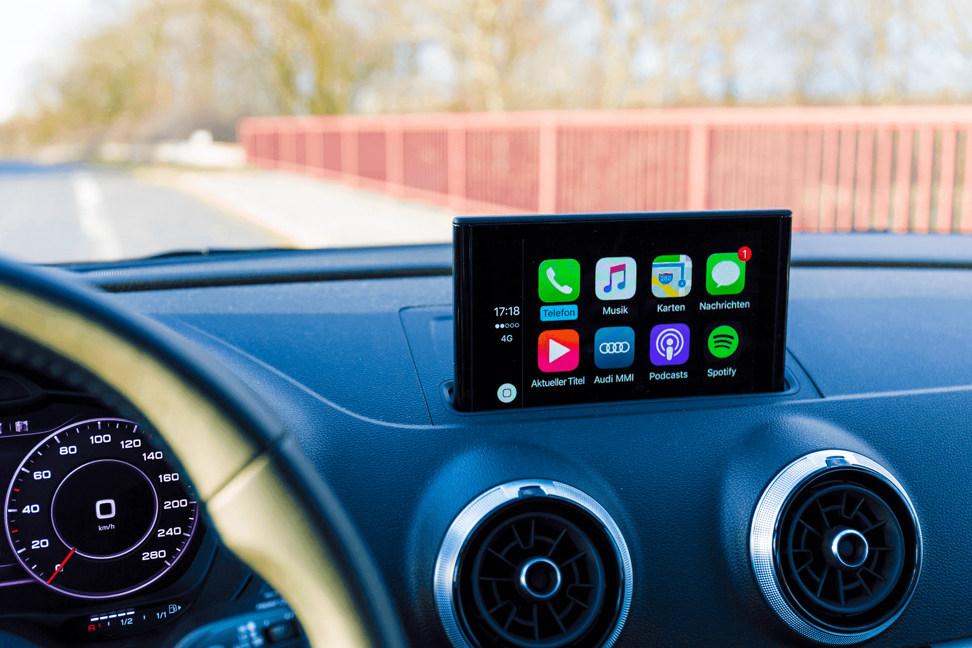 Discover Apple CarPlay Apps List from ThirdParty Developers