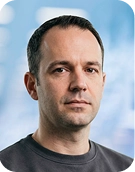 Expert Daniel K.